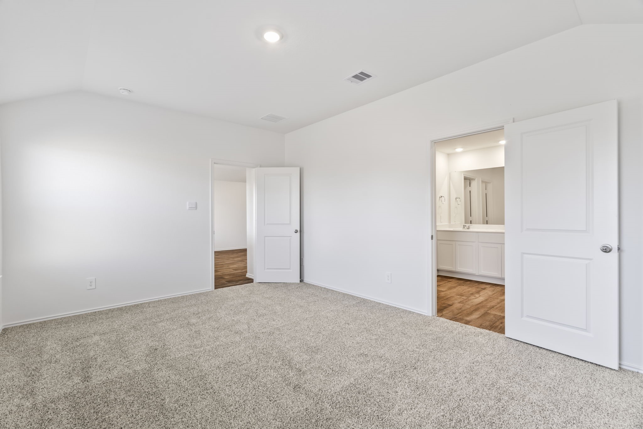 3723 Zoeys Way Fulshear, TX 77423 - Photo 10 of 40