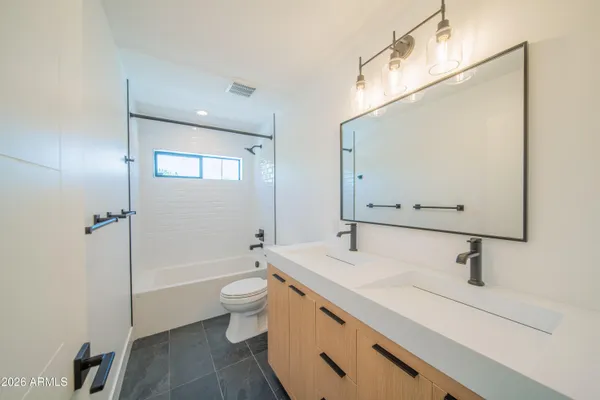 $1,750,000 | 220 West Monterosa Street, Phoenix, AZ 85013