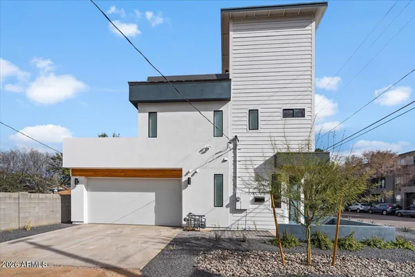 $1,750,000 | 220 West Monterosa Street, Phoenix, AZ 85013