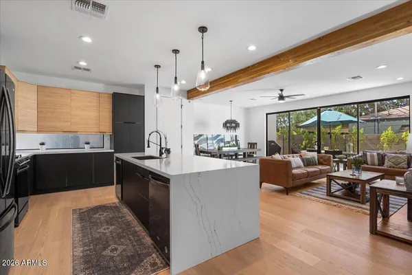 $1,750,000 | 220 West Monterosa Street, Phoenix, AZ 85013