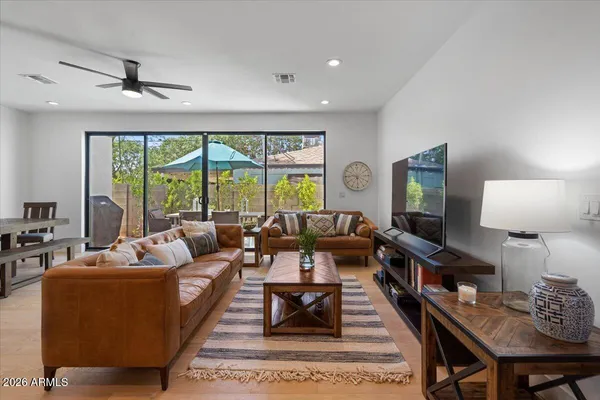 $1,750,000 | 220 West Monterosa Street, Phoenix, AZ 85013