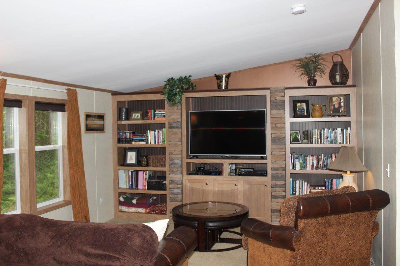 33 Blueberry Road Ossipee, NH 03814 - Photo 14 of 29