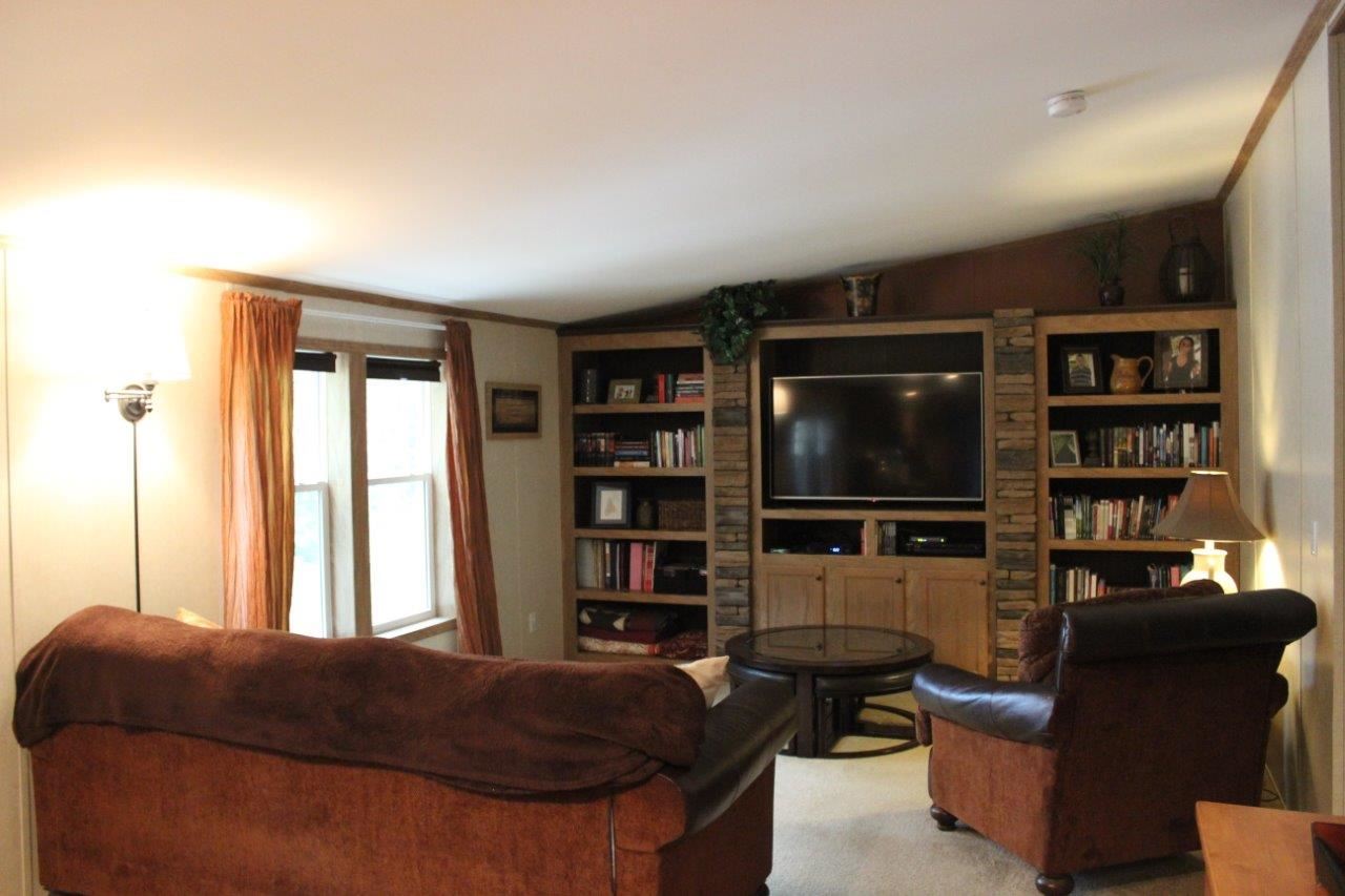 33 Blueberry Road Ossipee, NH 03814 - Photo 16 of 29