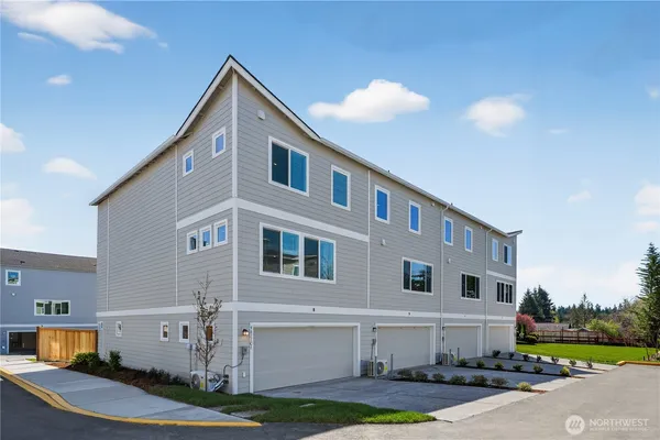 $619,950 | 9811 31st Avenue Southeast, Unit A2, Everett, WA 98208