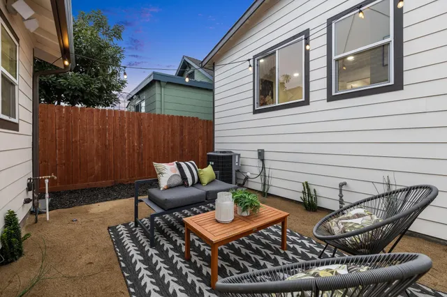 $998,000 | 917 Channing Way, Berkeley, CA 94710