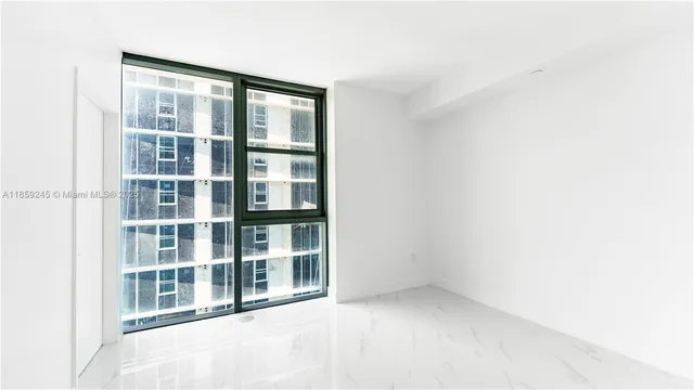 $16,500 | 700 Northeast 24th Street, Unit 3401, Miami, FL 33137