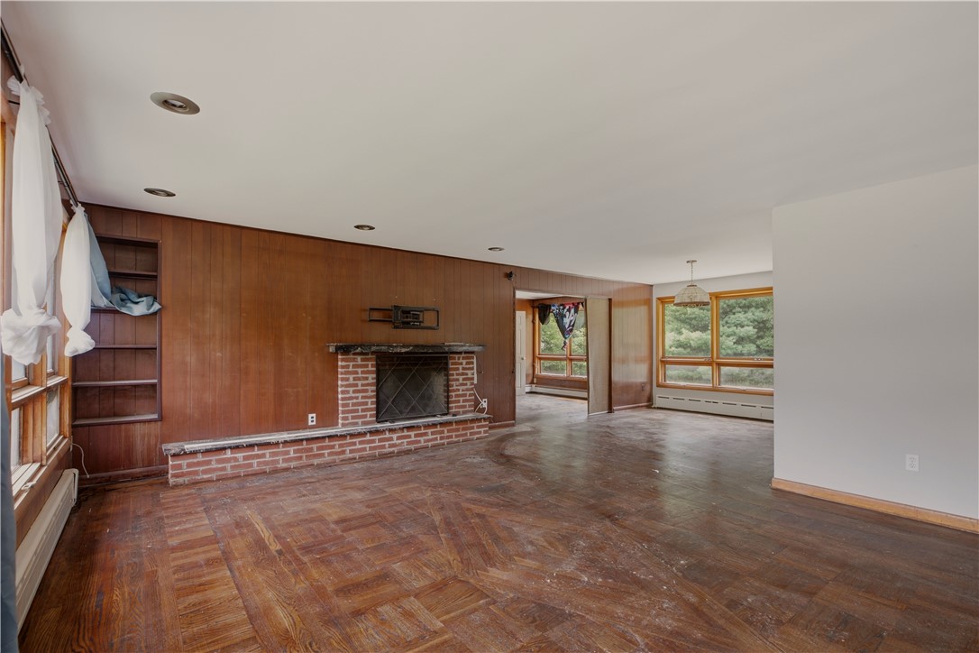 1639 Bulgarmarsh Road Tiverton, RI 02878 - Photo 12 of 47 Gallery Image 12