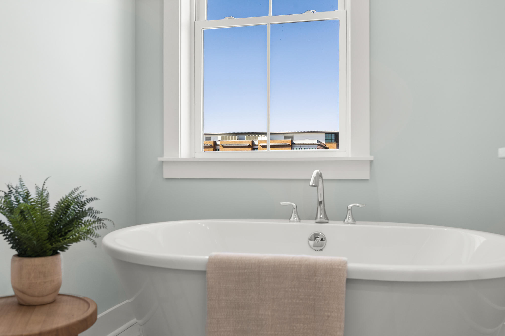 1624 Florentia Street Mount Pleasant, SC 29464 - Photo 20 of 38 Sawyer Soaking Tub 2-18