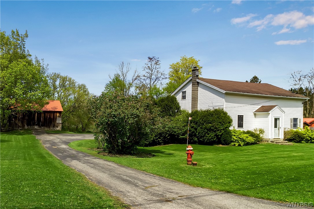 9331 Ridge Road Hartland, NY 14105 - Photo 2 of 39