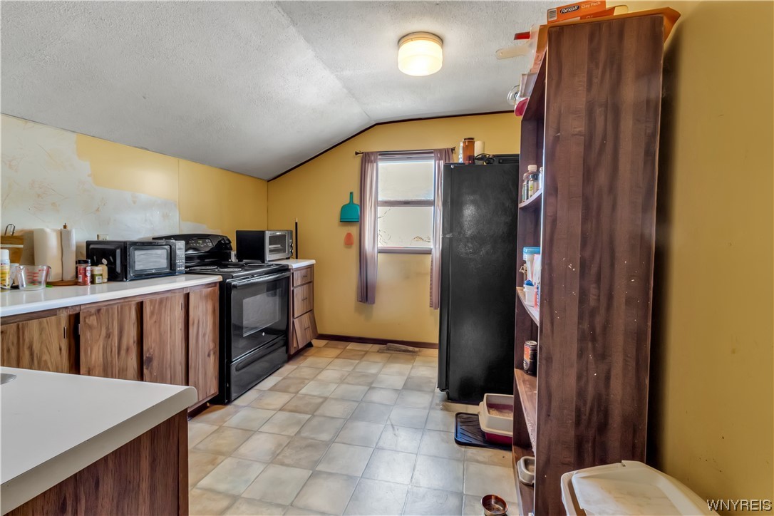 9331 Ridge Road Hartland, NY 14105 - Photo 21 of 39