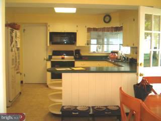 96 Bonnie Brae Road Spring City, PA 19475 - Photo 4 of 6