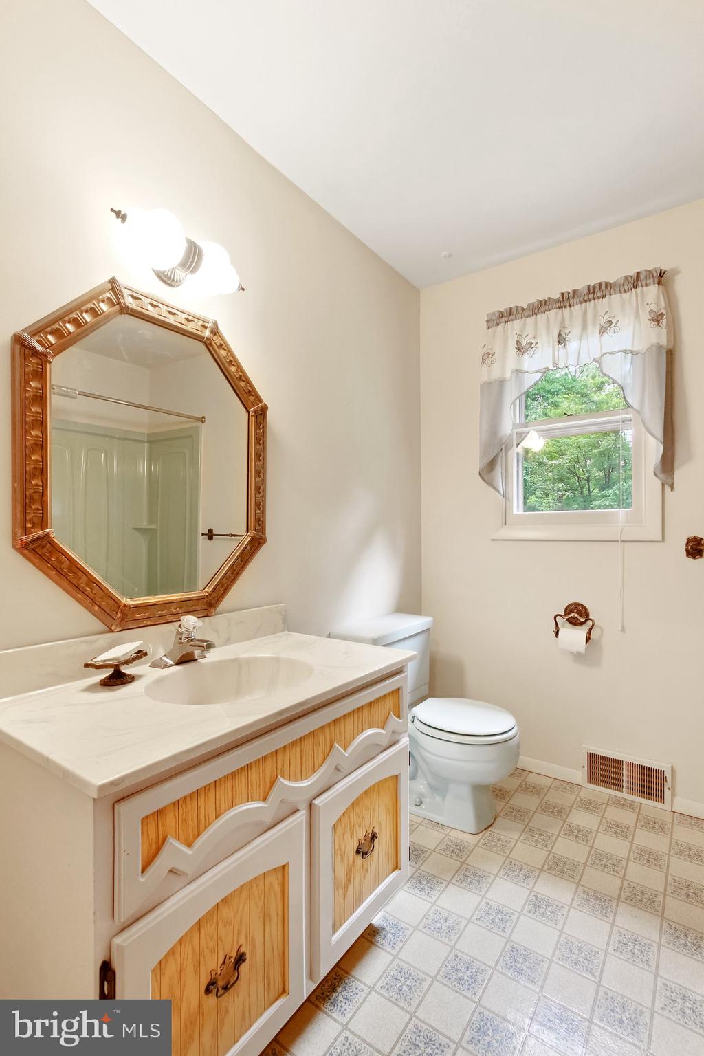 5244 Waltersdorff Road Spring Grove, PA 17362 - Photo 22 of 28