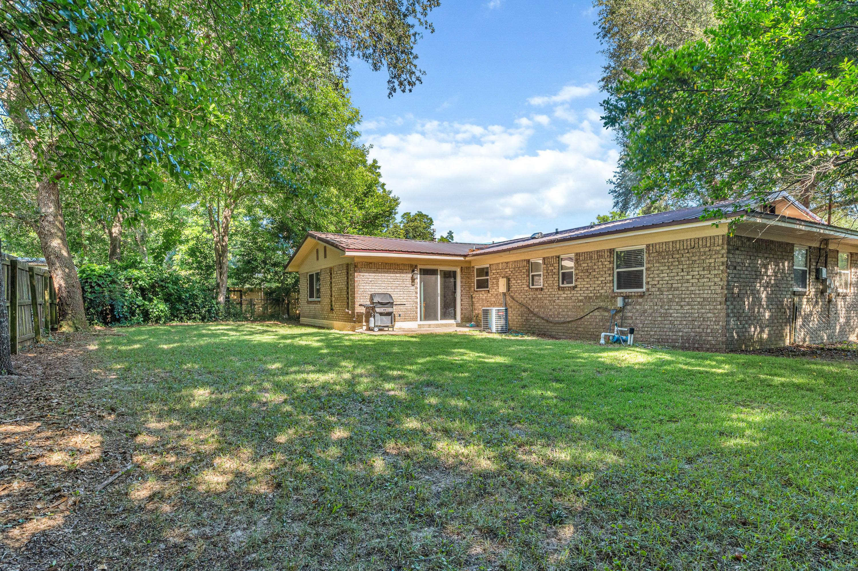 128 Boyce Road Shalimar, FL 32579 - Photo 15 of 16 Gallery Image 15