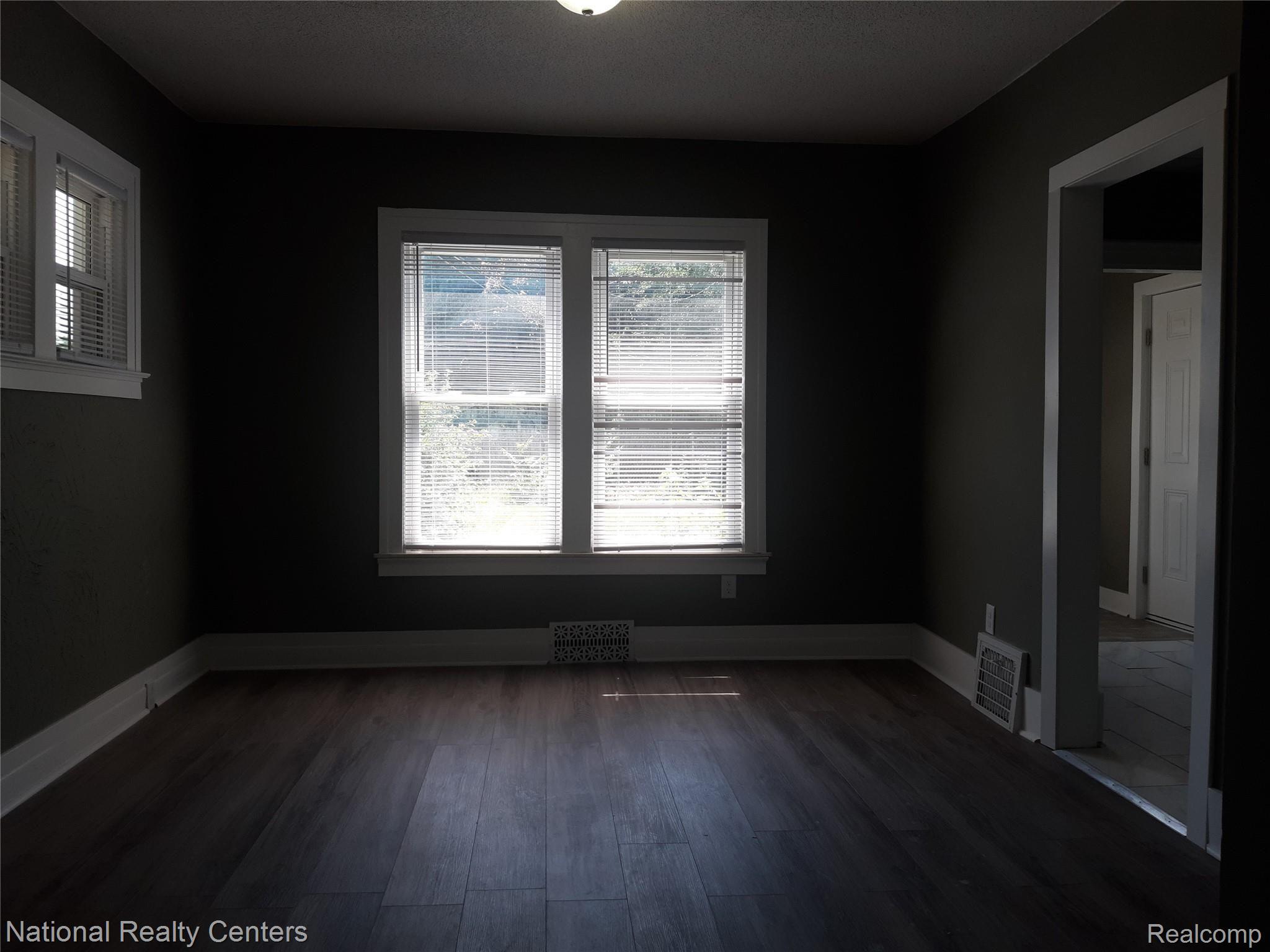 38 Forest Street River Rouge, MI 48218 - Photo 6 of 15 20200709_143658.jpg