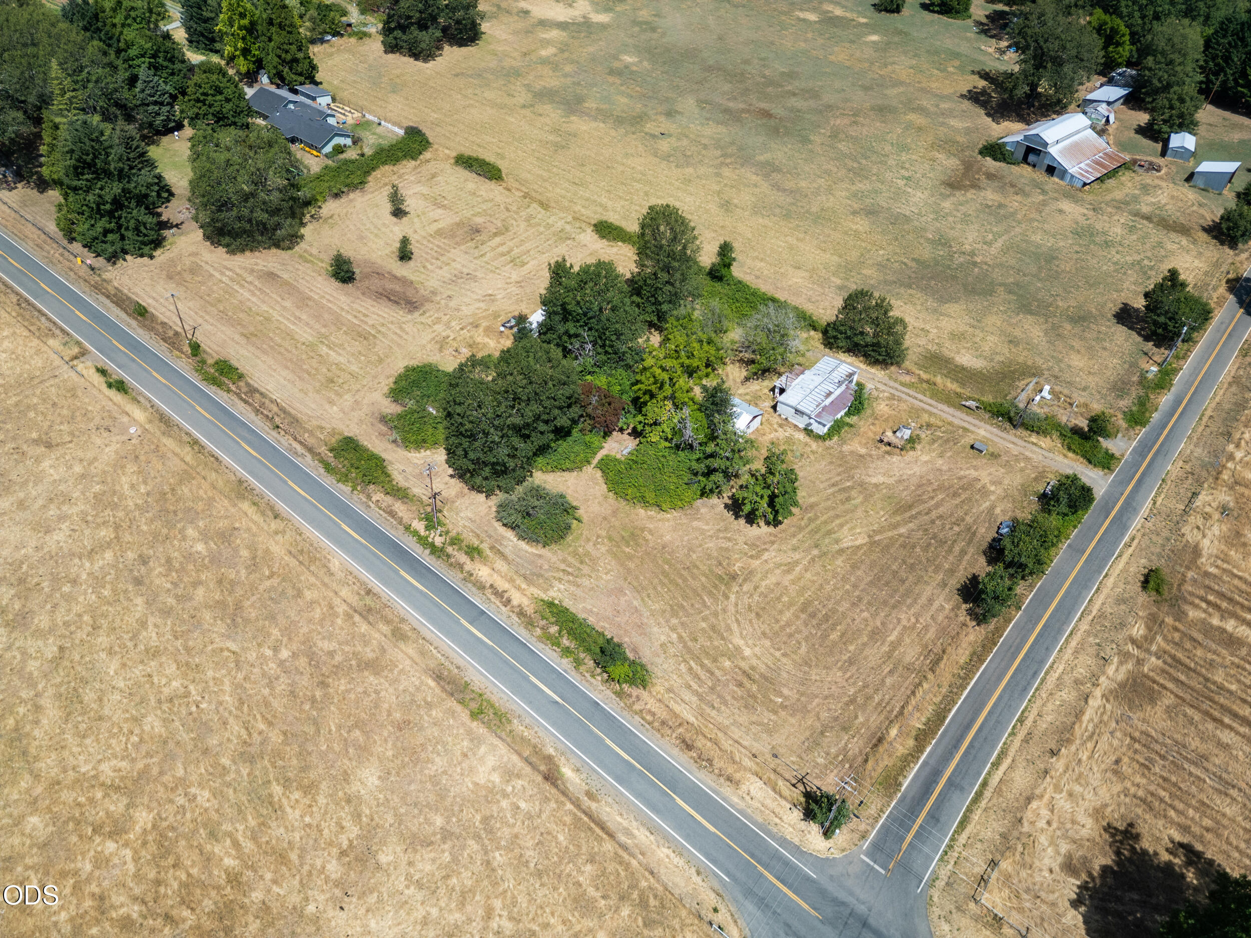 2670 Kincaid Road Williams, OR 97544 - Photo 1 of 17