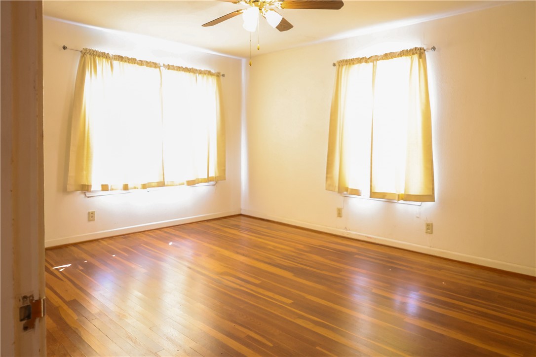 1023 Ross Avenue Alice, TX 78332 - Photo 6 of 13 Bedroom 1