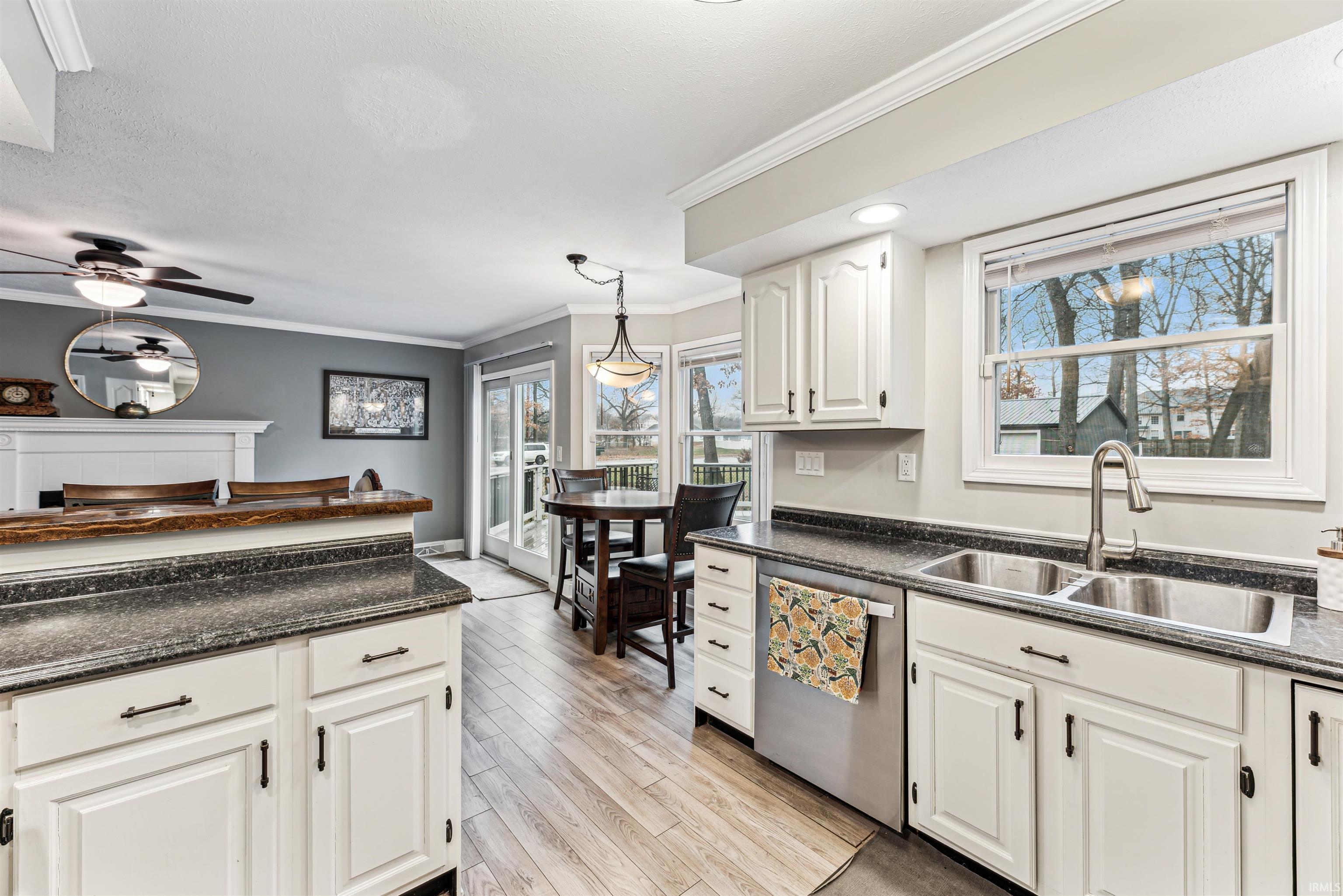 11479 Edison Road Osceola, IN 46561 - Photo 12 of 30 Gallery Image 12