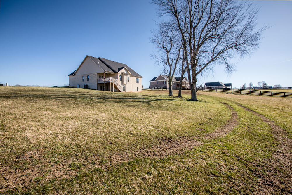 105 RIDGEFIELD Drive Nicholasville, KY 40356 - Photo 56 of 58 1F9A9898