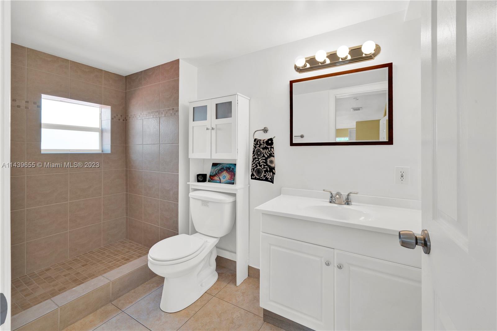 41 Virginia Road West Park, FL 33023 - Photo 17 of 23 Gallery Image 17