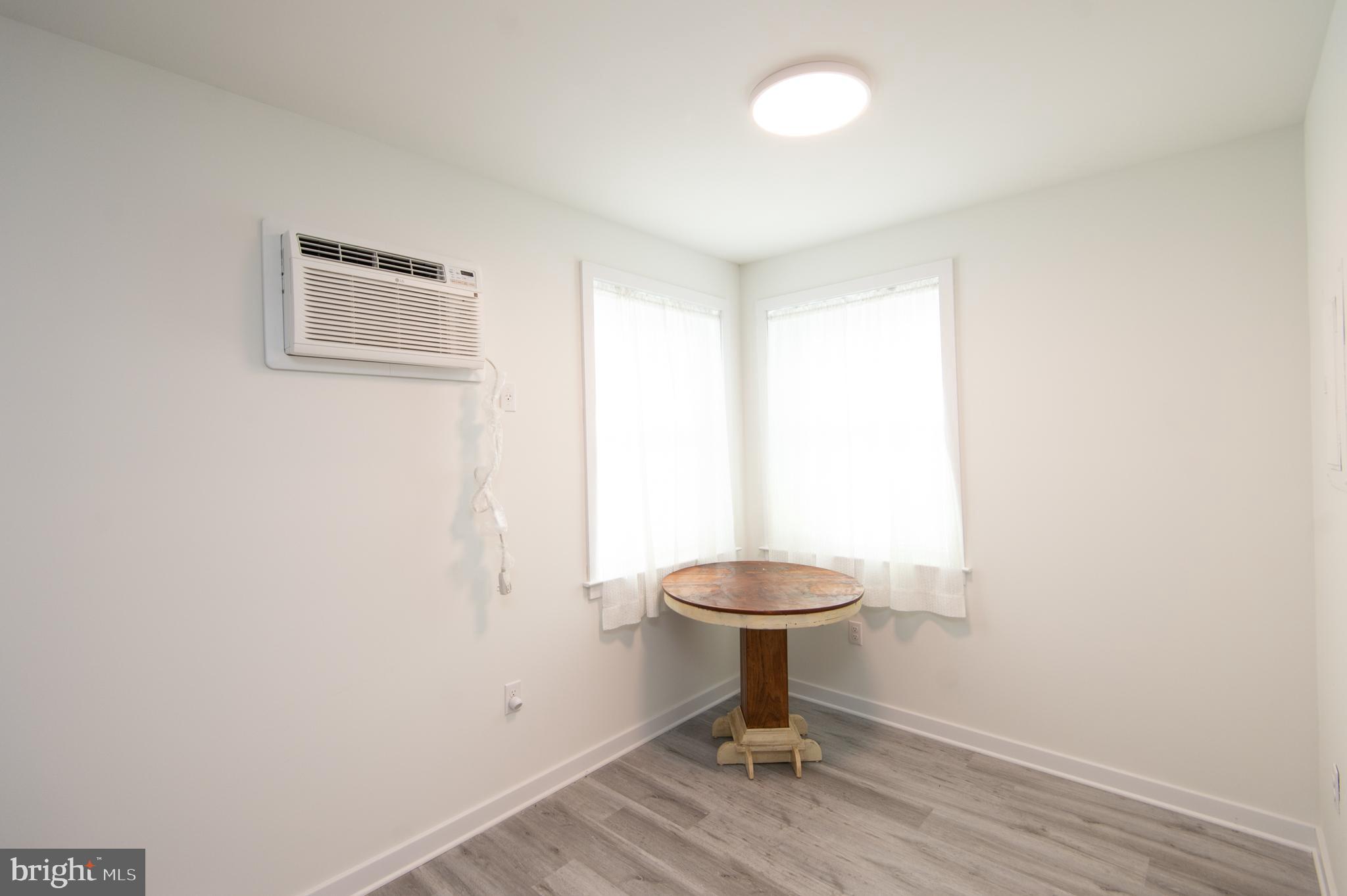 904 Oakley Terrace Cambridge, MD 21613 - Photo 12 of 30 a bathroom with a toilet
