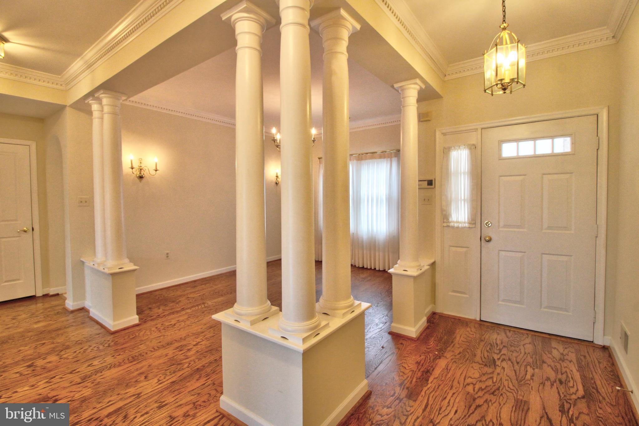 2493 Five Shillings Road Frederick, MD 21701 - Photo 4 of 18