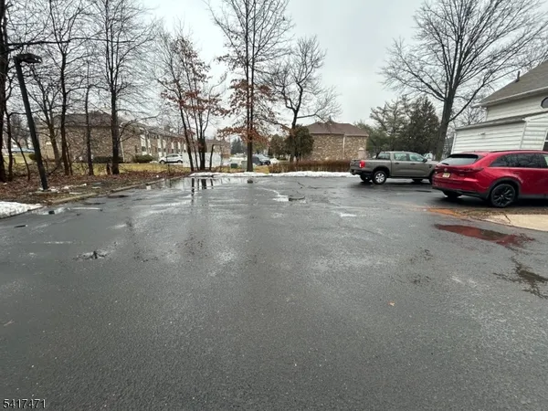 $1,950 | 65 Finderne Avenue, Bridgewater, NJ 08807