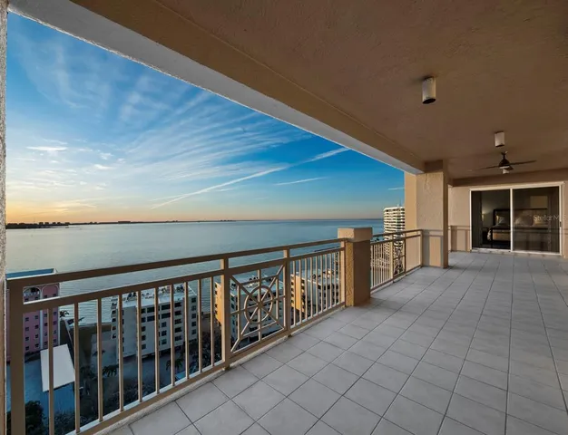 $3,350,000 | 35 Watergate Drive, Unit 1403, Sarasota, FL 34236