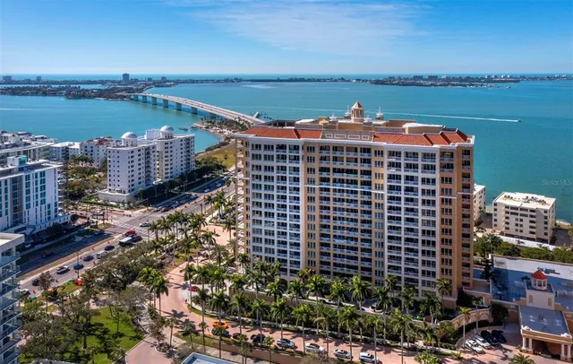 $3,350,000 | 35 Watergate Drive, Unit 1403, Sarasota, FL 34236