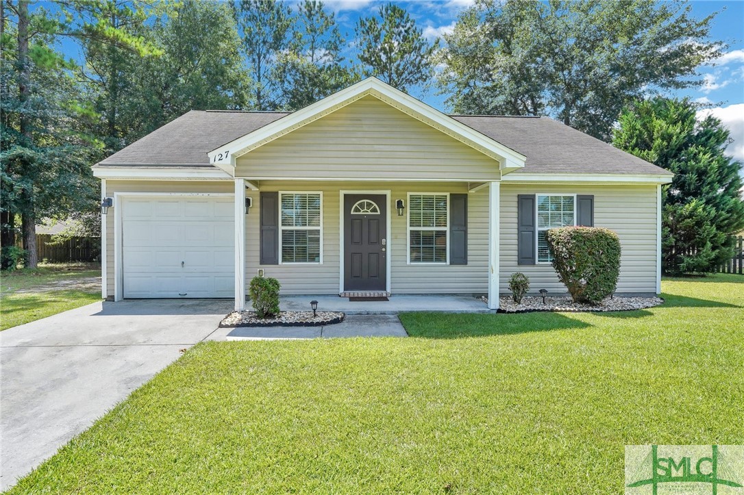 127 Knotty Pine Circle Springfield, GA 31329 - Photo 1 of 25