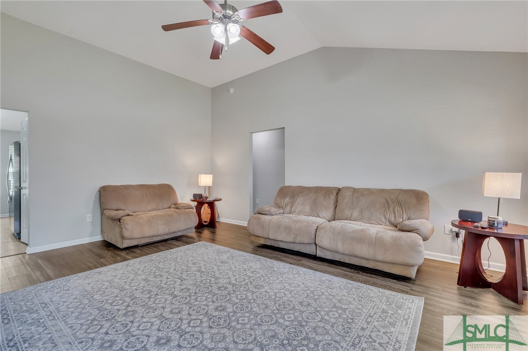 127 Knotty Pine Circle Springfield, GA 31329 - Photo 7 of 25