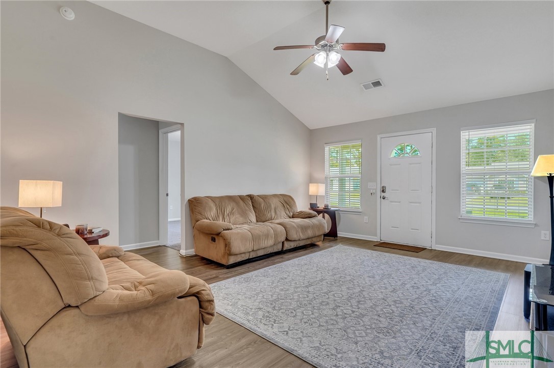127 Knotty Pine Circle Springfield, GA 31329 - Photo 8 of 25