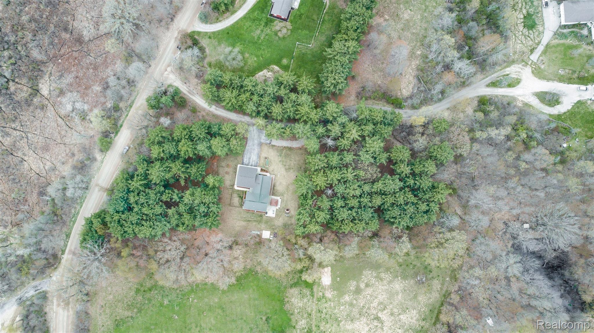 6255 Bergin Road Howell, MI 48843 - Photo 41 of 46 DJI_0359.jpg