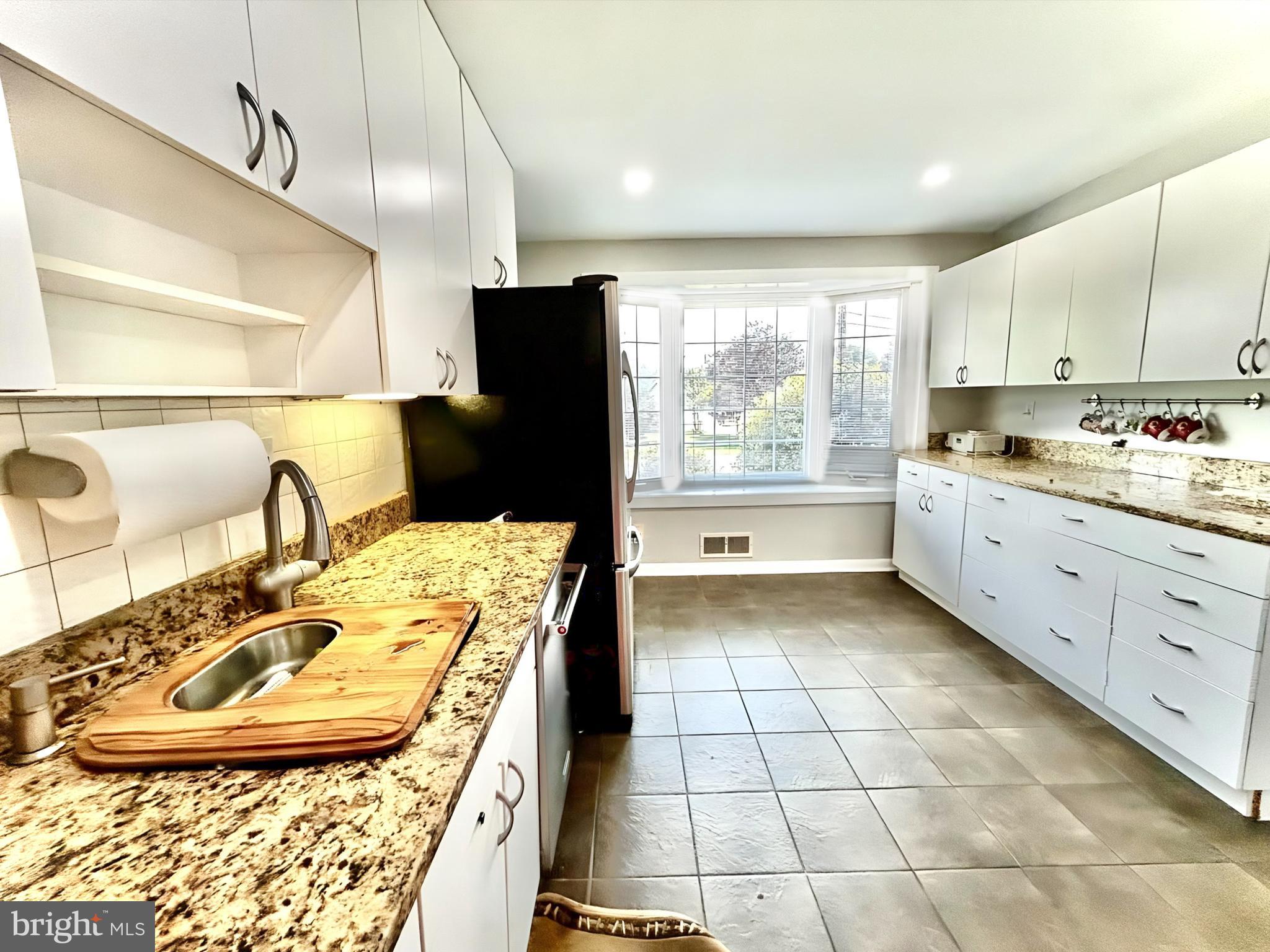 10202 McGovern Drive Silver Spring, MD 20903 - Photo 13 of 37