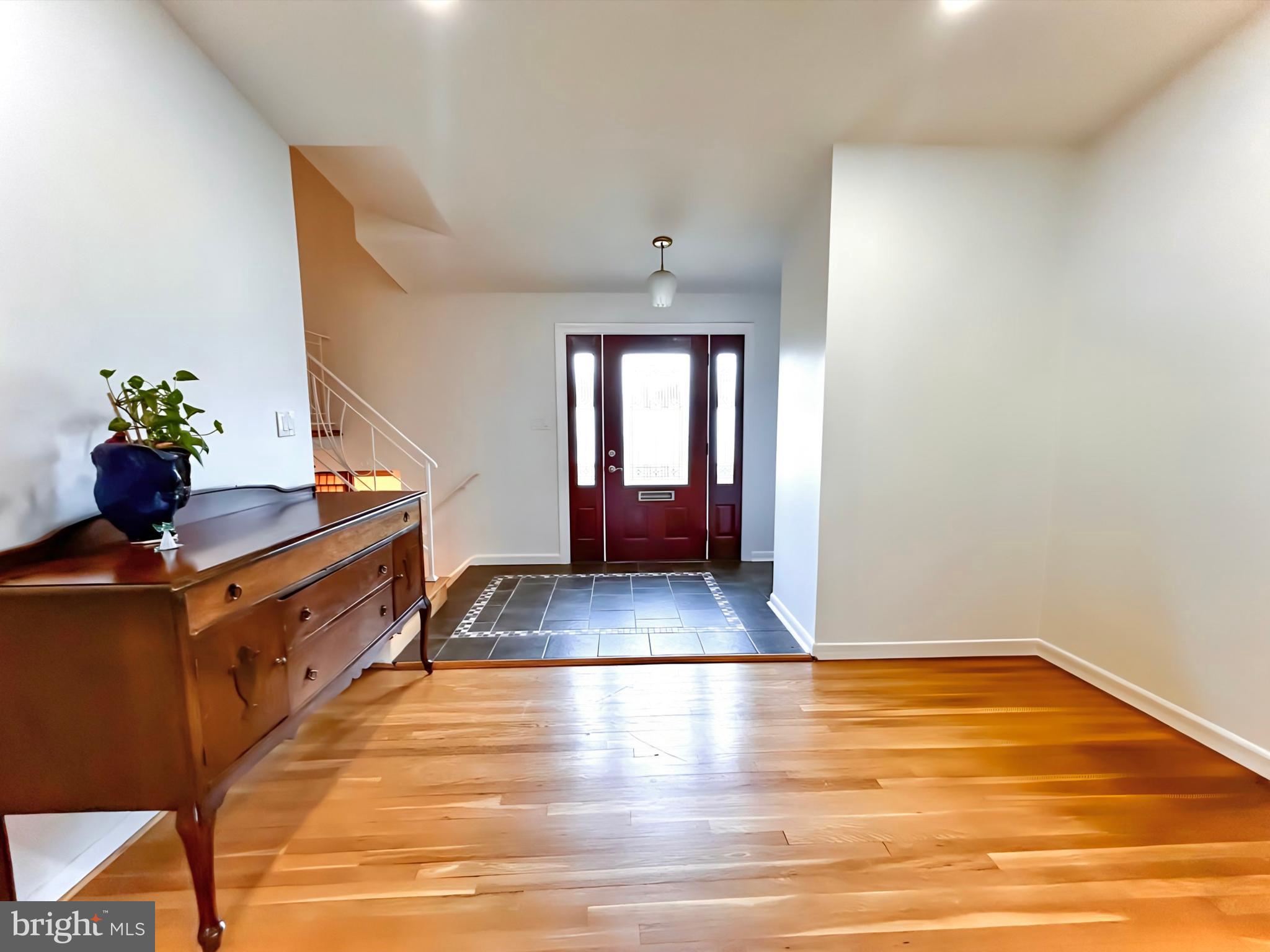 10202 McGovern Drive Silver Spring, MD 20903 - Photo 7 of 37