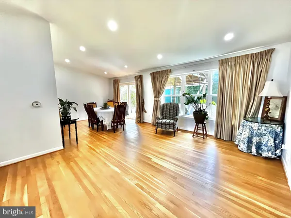 $4,000 | 10202 McGovern Drive, Silver Spring, MD 20903