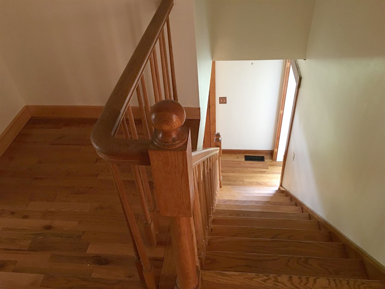 174 Gordon Hill Road New Hampton, NH 03256 - Photo 13 of 24 Gallery Image 13