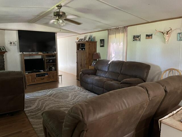 362 Cullen Savage Road Palmer, TN 37365 - Photo 3 of 76 IMG_7137