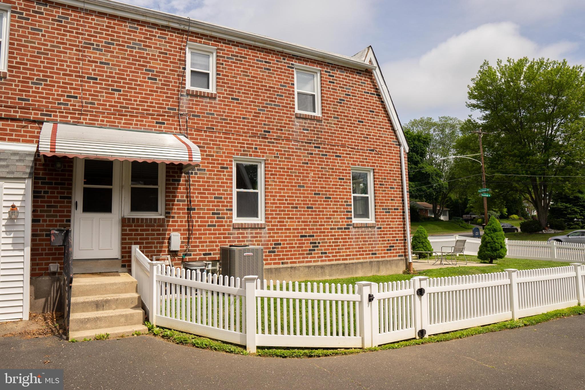 802 Marchman Road Philadelphia, PA 19115 - Photo 30 of 34 Gallery Image 30