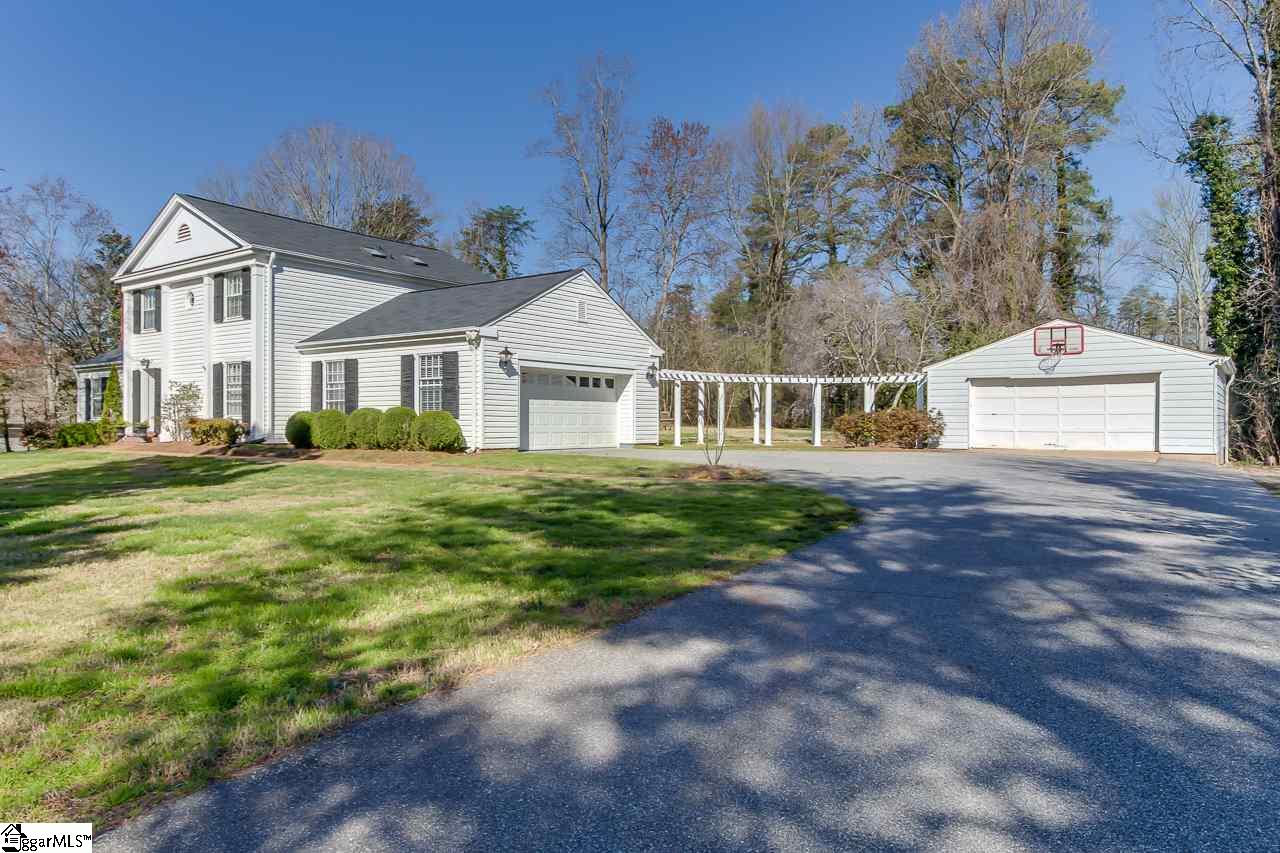 1108 Roe Ford Road Greenville, SC 29617 - Photo 2 of 36 Gallery Image 2