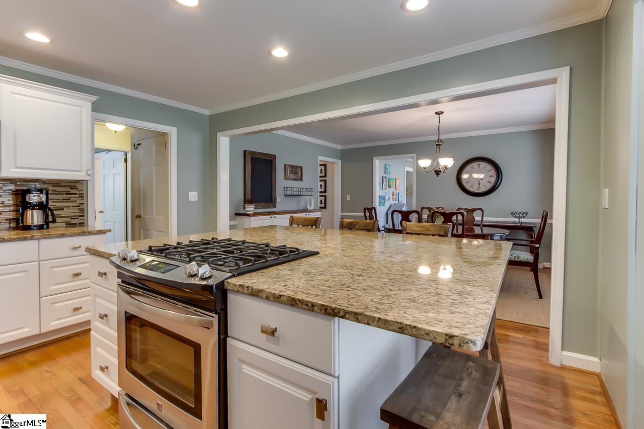 1108 Roe Ford Road Greenville, SC 29617 - Photo 13 of 36 Gallery Image 13