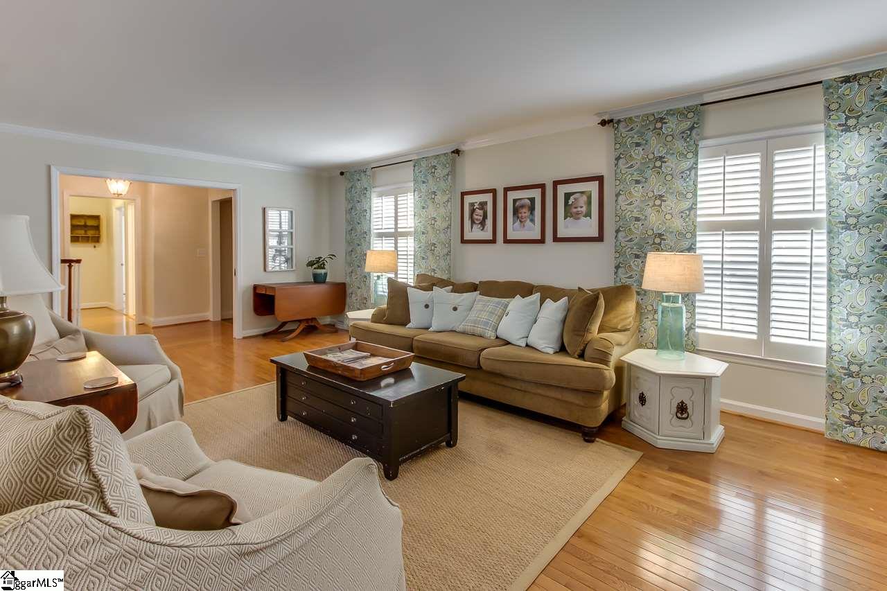 1108 Roe Ford Road Greenville, SC 29617 - Photo 6 of 36 Gallery Image 6