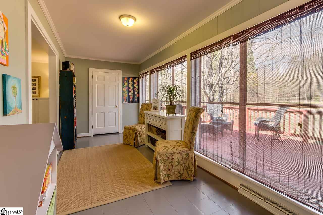 1108 Roe Ford Road Greenville, SC 29617 - Photo 7 of 36 Gallery Image 7