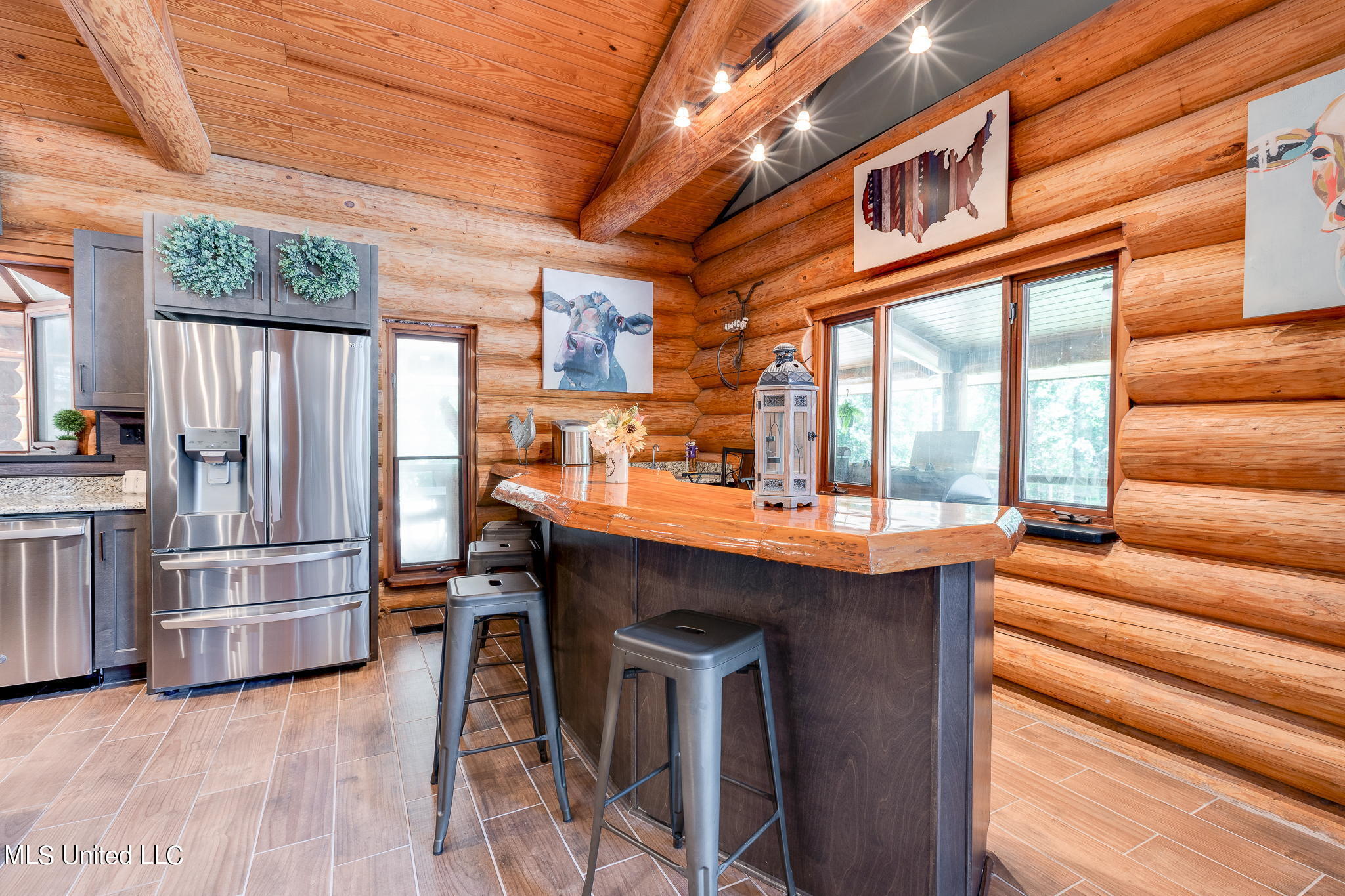 7190 Paradise Road Kiln, MS 39556 - Photo 15 of 52 2 (10 of 30) Kitchen