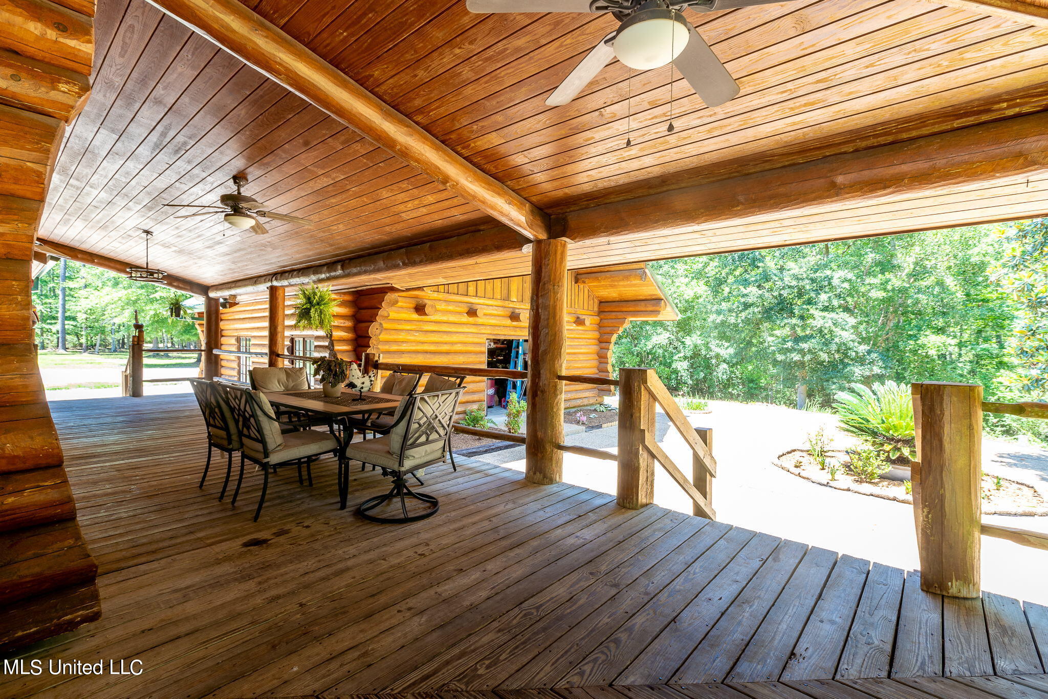 7190 Paradise Road Kiln, MS 39556 - Photo 37 of 52 3 Exterior (2 of 14)