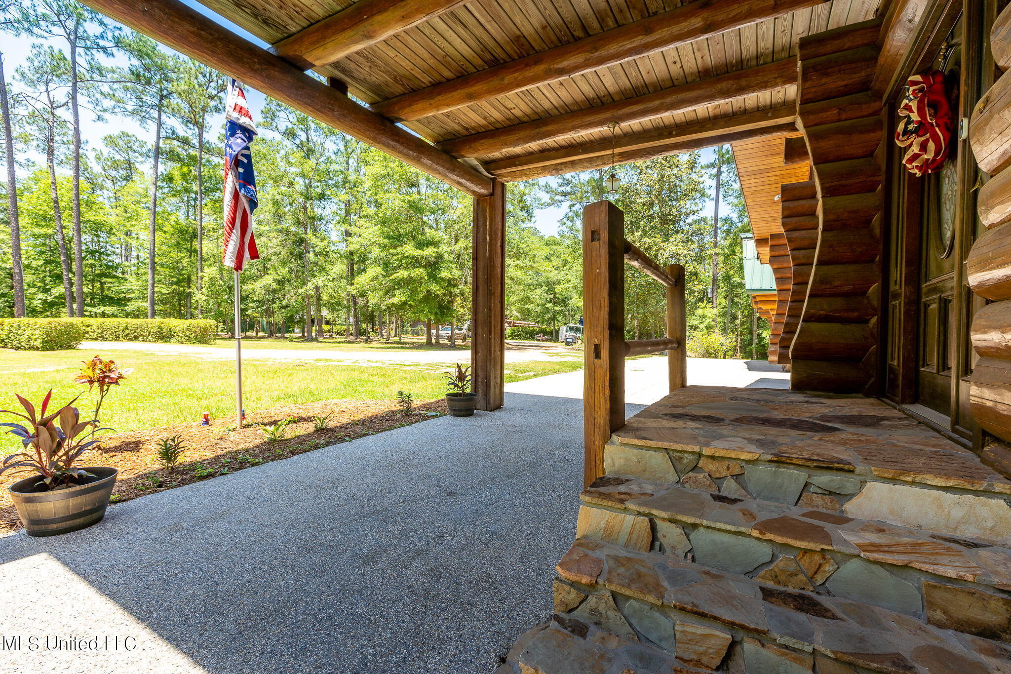 7190 Paradise Road Kiln, MS 39556 - Photo 4 of 52 1 Exterior (4 of 5)