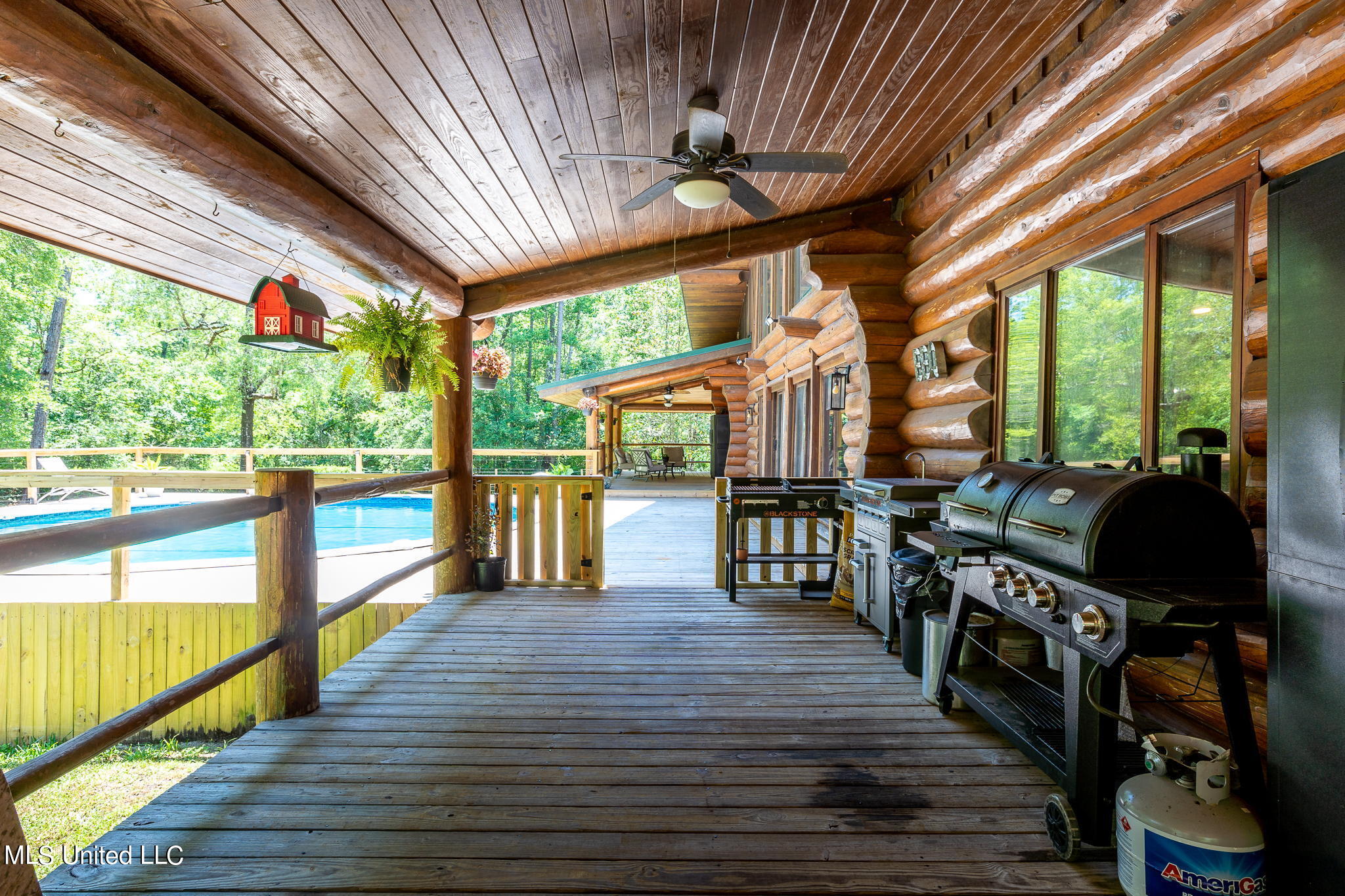 7190 Paradise Road Kiln, MS 39556 - Photo 44 of 52 3 Exterior (8 of 14)