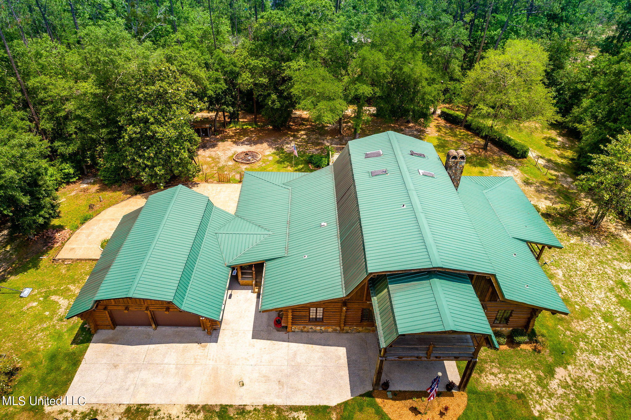 7190 Paradise Road Kiln, MS 39556 - Photo 50 of 52 4 Drone View (2 of 2)