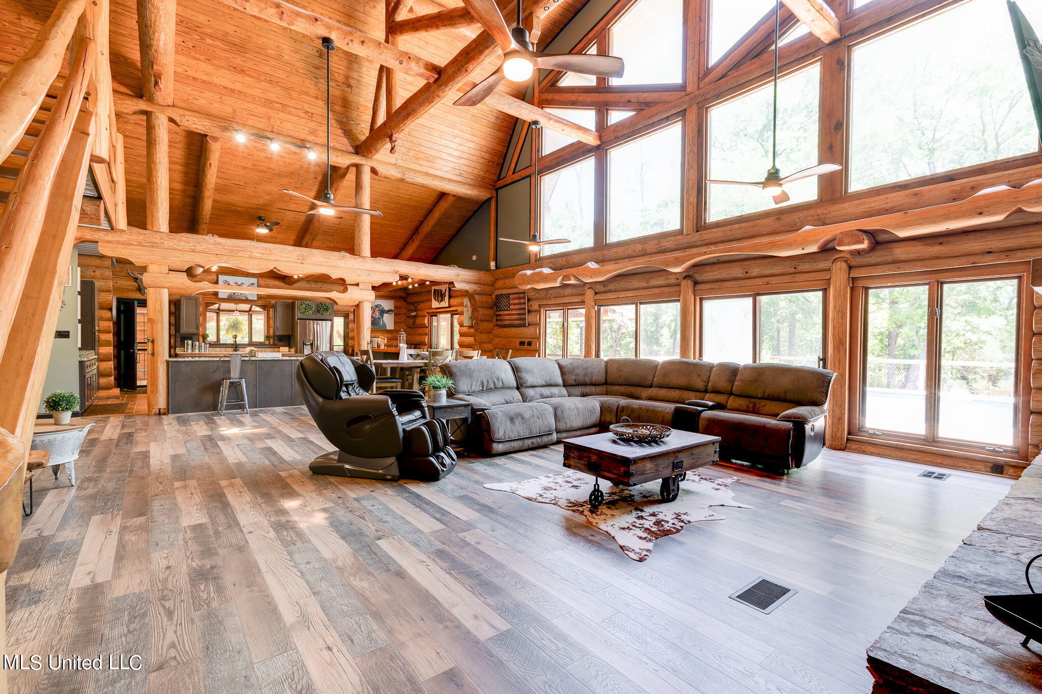 7190 Paradise Road Kiln, MS 39556 - Photo 6 of 52 2 (1 of 30) Great Room