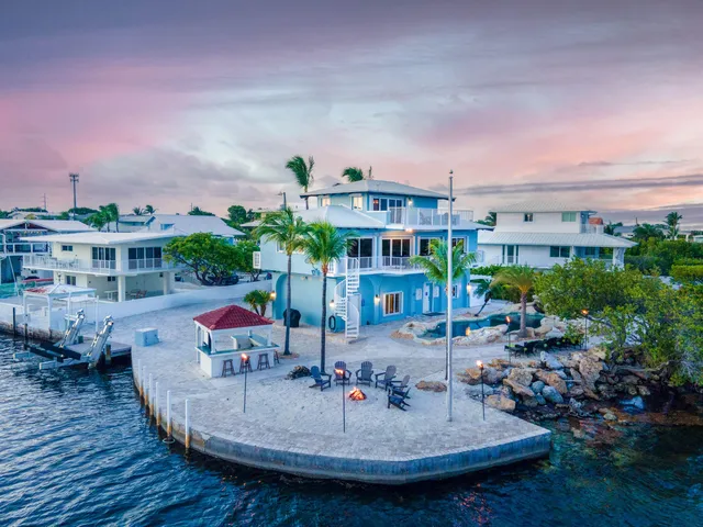 $3,995,000 | 802 Bonito Lane, Key Largo, FL 33037