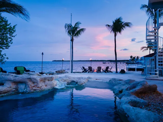 $3,995,000 | 802 Bonito Lane, Key Largo, FL 33037